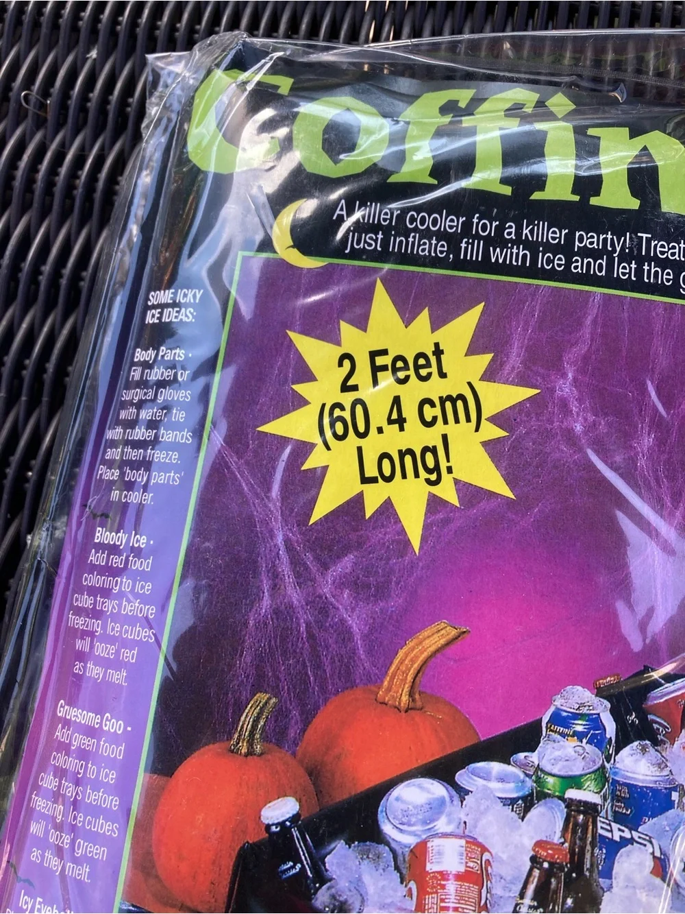 Vintage Fun World 1997 skeleton ghost face coffin cooler
